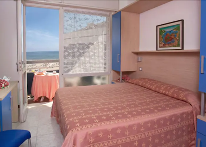 Tropical Hotel